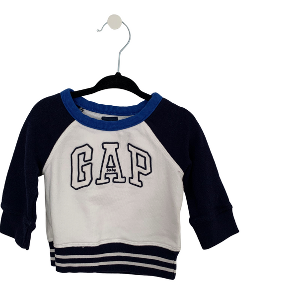 Gap sweatshirt 6-12m